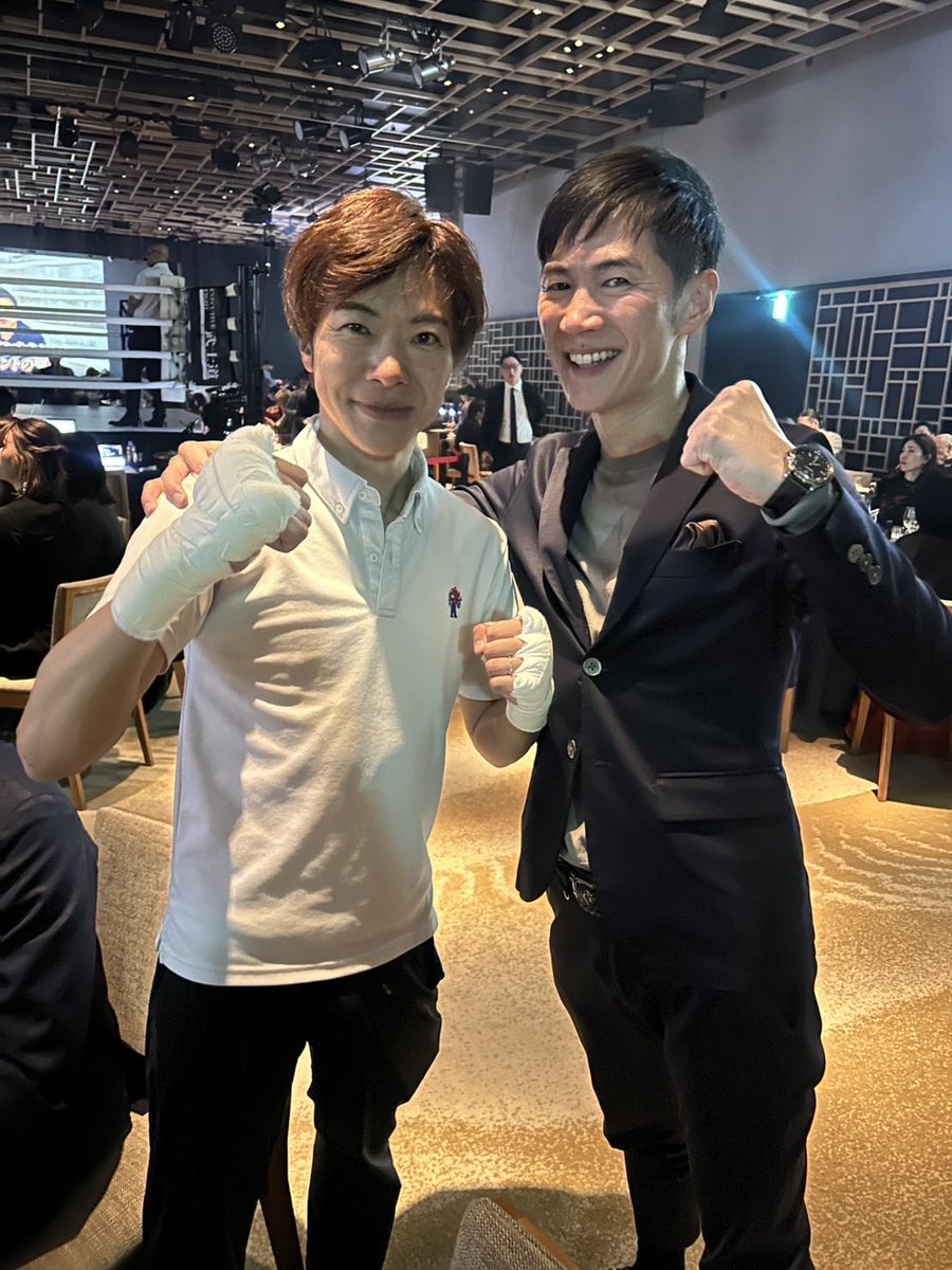 otokita's tweet photo. 本気で挑んだ試合でしたが、

0-3 判定負け🥊

でした。また負けたよ！！！ほんと不甲斐ない気持ちでいっぱいです。

でも応援に駆けつけてくれた石丸伸二先輩、対戦相手の親川さん、友人皆様に心から感謝を。石丸さんからは「昨日の敵は今日の友！！」との名言も。

本当にありがとうございました。 https://t.co/H18Xm3mvTt
