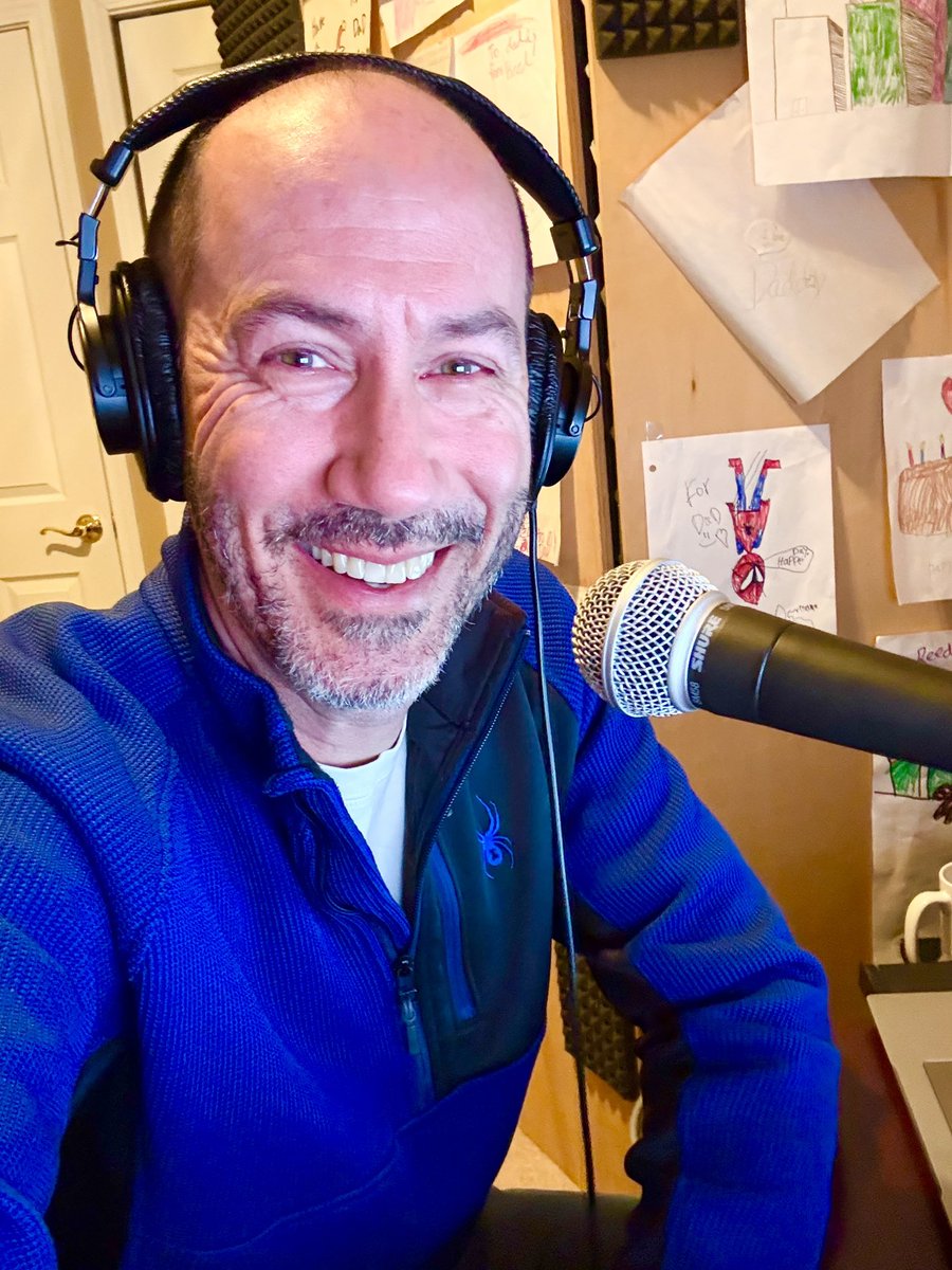 greg_browning's tweet photo. Today is #Dressinblueday to raise awareness about colon #Cancer . If you’re over 50, like me, make an appointment for a screening. Take care of yourself 💙 @WJJK1045 https://t.co/8gN2hrrYhh
