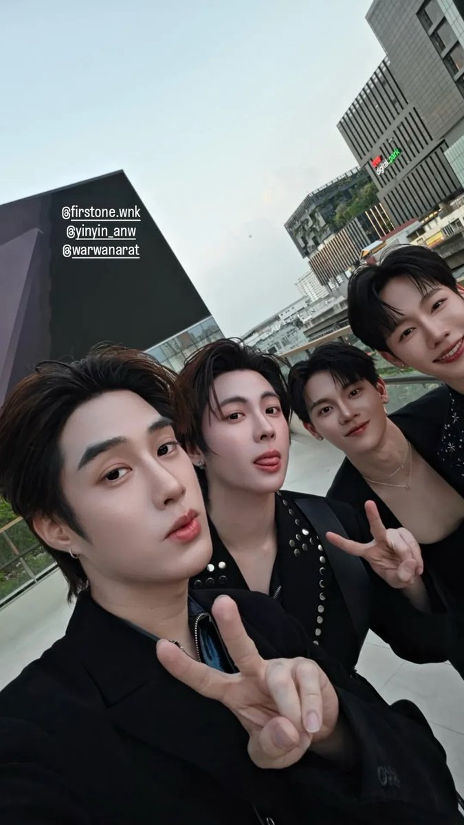 เฟรมนี้เริ่ดมาก จึ้งๆๆ 10 10 

S26 ULTRA X TLEFIRSTONE 
#GalaxyxTleFirstone