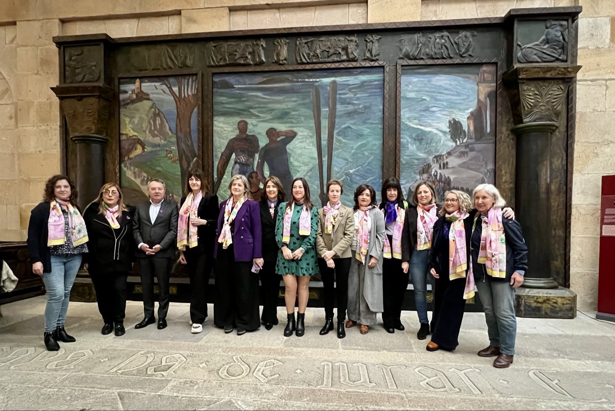 PSEBizkaia's tweet photo. Las representantes de @PSEBizkaia en la X Asamblea de Mujeres Electas de #bizkaia
#ahoramásfeminismoquenunca
#8M
#LaPolíticaÚtil @socialistavasco #politikaerabilgarria https://t.co/vqQ0ZjnJnd
