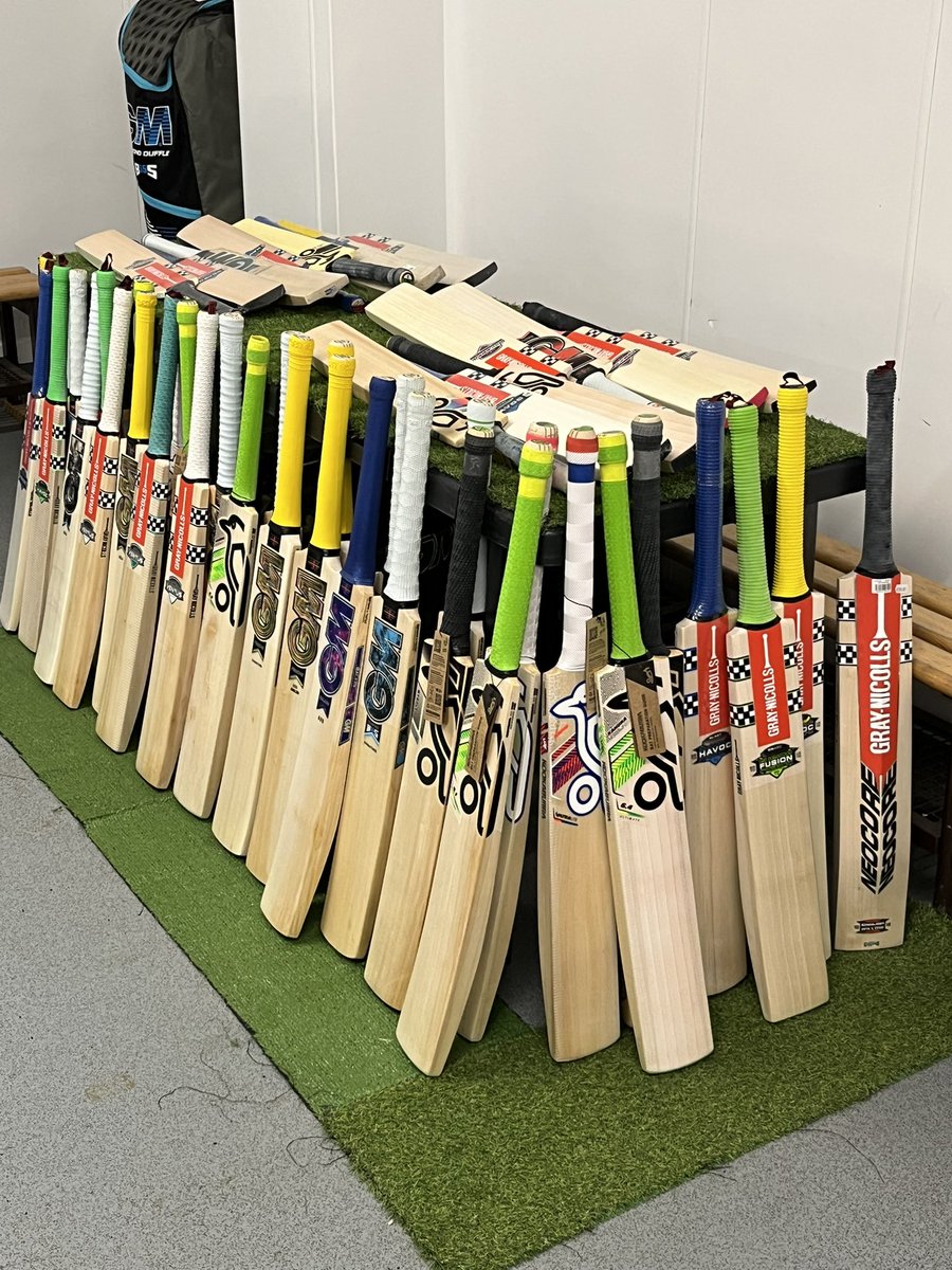 Clean Hit Cricket tweet media