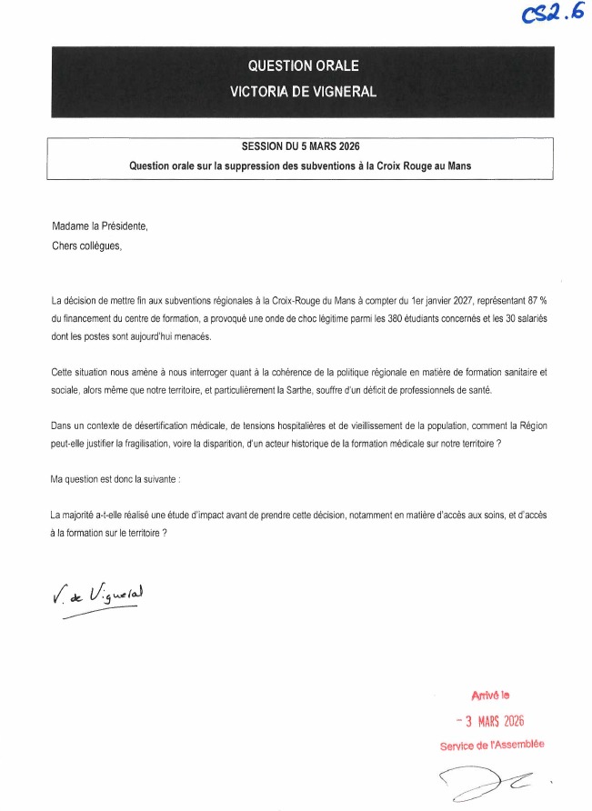 Victoriadevigne's tweet photo. Supprimer les subventions au centre de formation de la Croix-Rouge au Mans, c’est fragiliser 380 étudiants et 30 emplois.
Dans un contexte de désertification médicale, cette décision interroge. Hier, j'ai interpellé la majorité sur ce sujet. 
#RNPdL #DirectPdL #PaysDeLaLoire https://t.co/uavsw2HMdo