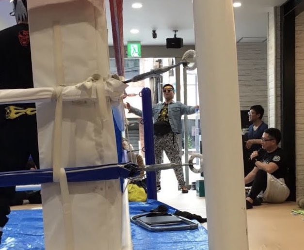 ポール・ブレイザー tweet media