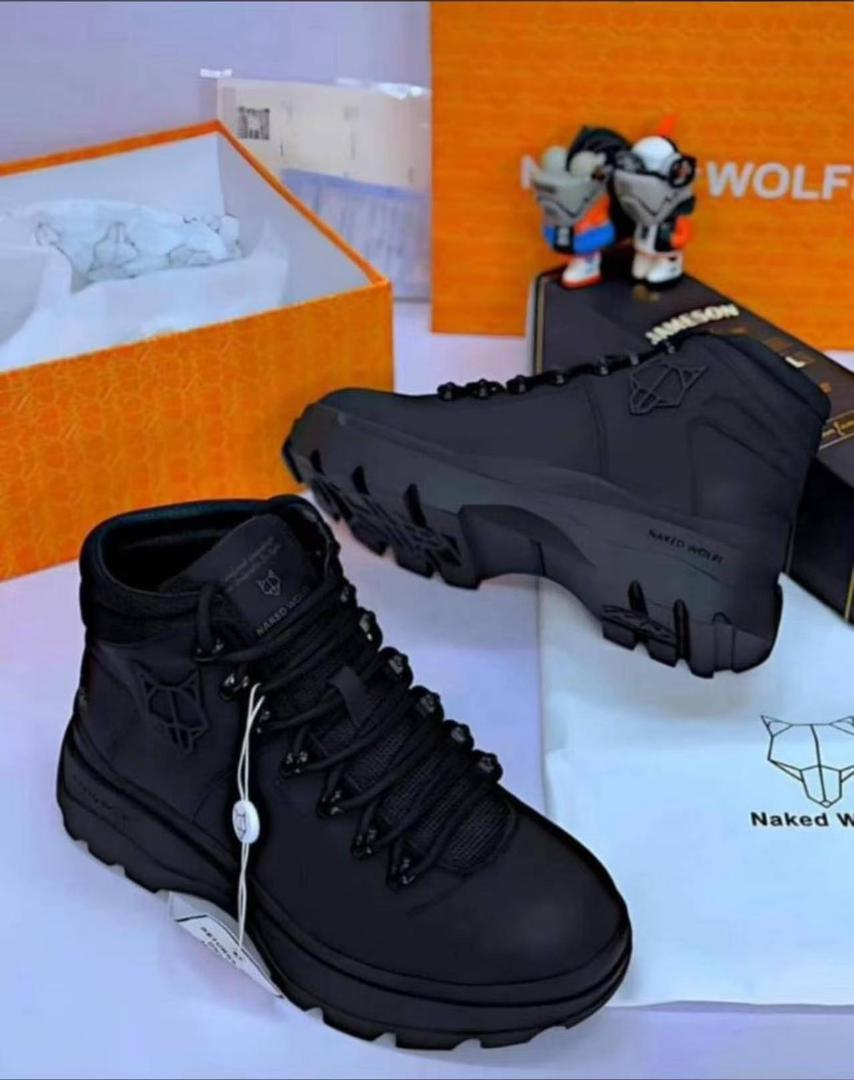 QUEEN'S JERSEY 👑 tweet media