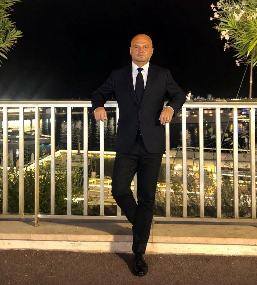 DAVIDSALUDES's tweet photo. My entertainment company  Dassa Talent Entertainment, continues to grow.

We already have offices in the United Arab Emirates, Spain, Azerbaijan, and Thailand.

And very soon we will be in Saudi Arabia, Qatar, and Singapore. https://t.co/fKGrFtVKXt