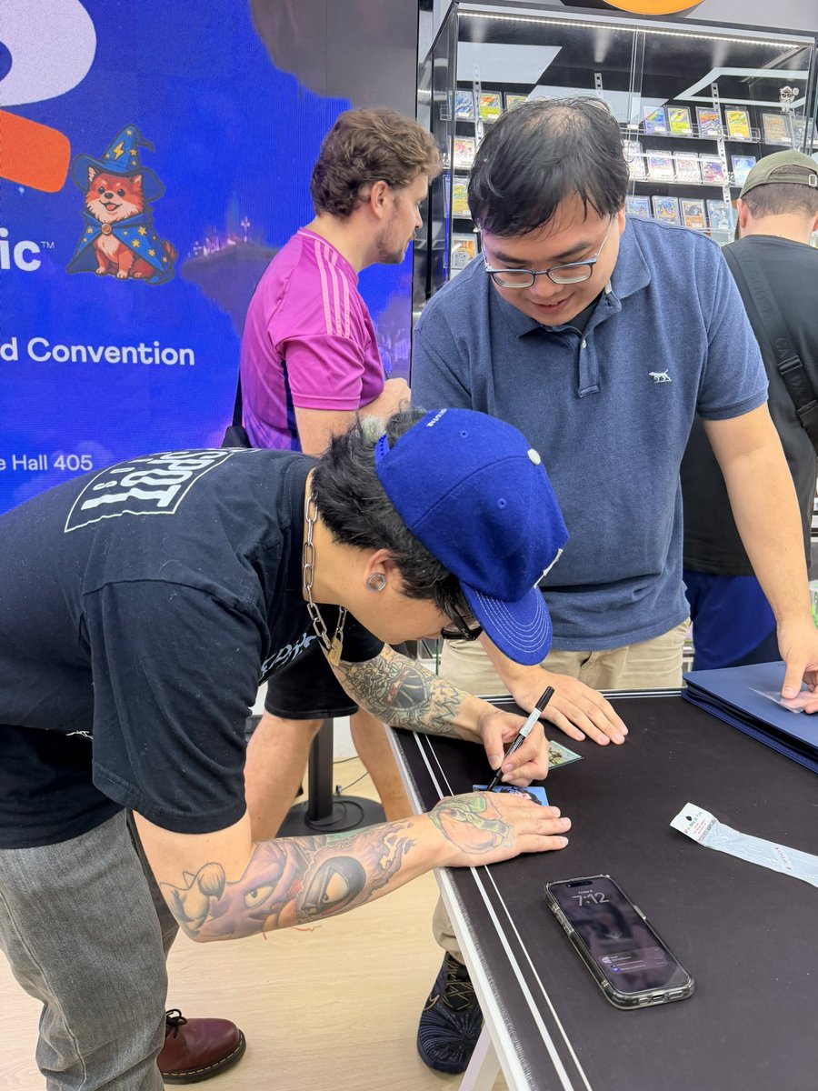 TheAsianAvenger 😈 tweet media