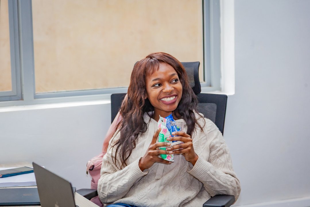 Tyobo Harriet Yake tweet media