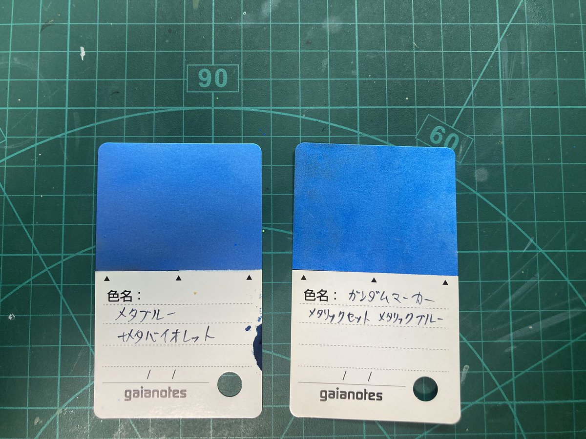 SYOUROOM's tweet photo. 昨日投稿した一部ご紹介
・乾燥してくるとライトブルー＋アイグリーン×2がジフレドの緑パーツにかなり近い
・調色でエヴァ初号機カラーが出来たのでジークアクスはパールではなくこちらで塗装します
・メタリックセットブルーとほぼ同じ色味を調色で作成可能！
残りはまた改めて！
#ガンダムマーカー https://t.co/vswqKzBCvS