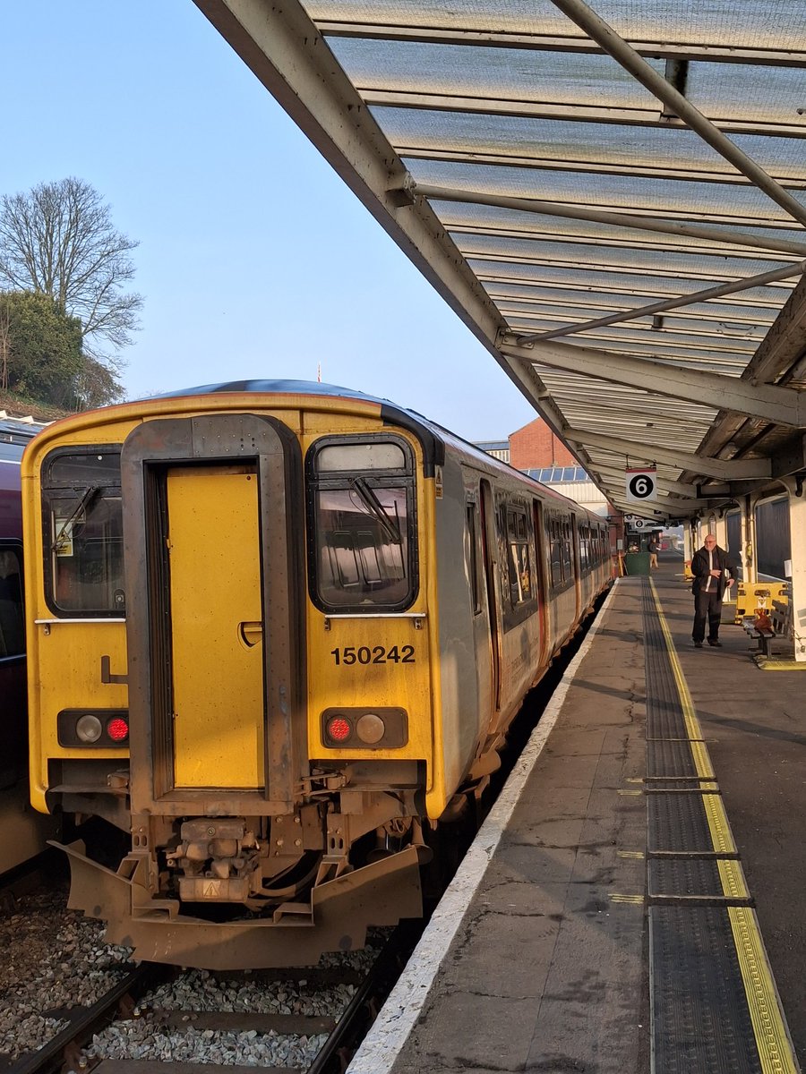 DariusAstell's tweet photo. Yesterday morning on the Heart of Wales line https://t.co/23x83V4bi8