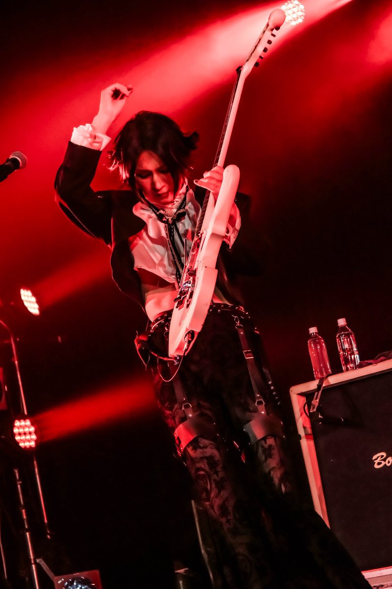 SuganumaPhoto's tweet image. 昨日は、NIGHTMARE BIRTHDAY LIVE
2026 ~柩BD ~ Zepp Haneda 撮影📷 

4枚目特にエモい瞬間

柩さんHBD.🎂🎉

#NIGHTMARE #柩 
#TSフォト