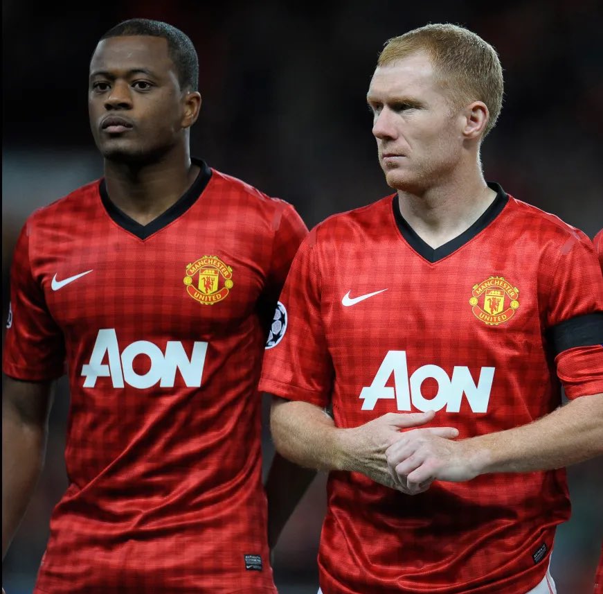 FrankEra_'s tweet photo. 🚨🎙️ | Patrice Evra HITS BACK at Paul Scholes’ recent comments on social media:

“I hope Paul Scholes’ Instagram story is fake, I hope he was HACKED.

“To be honest, I’m NOT surprised at that from him. He was the quietest player I’ve ever played with in my entire career. 

“Now, in the media, he drops bombshells.”