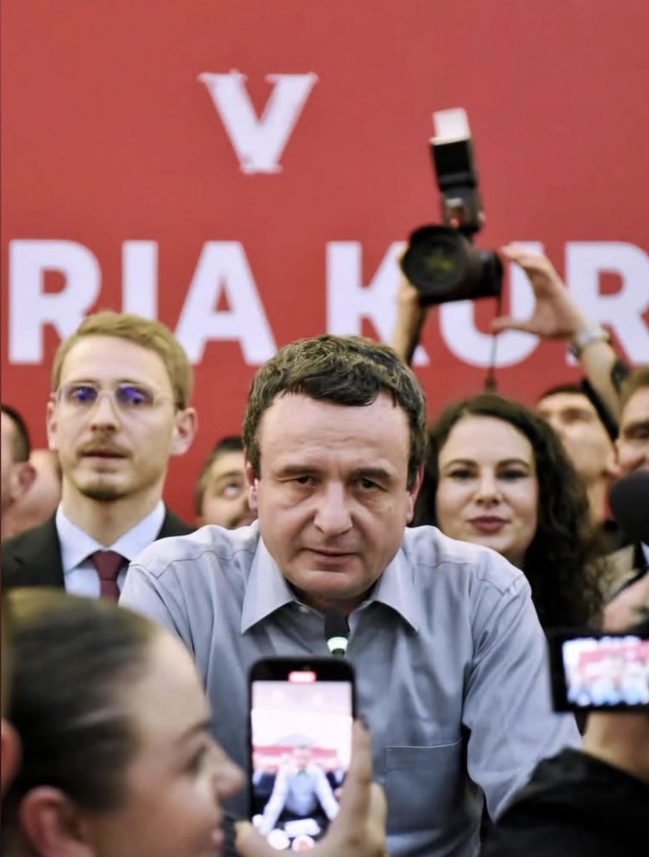 albbibe tweet media