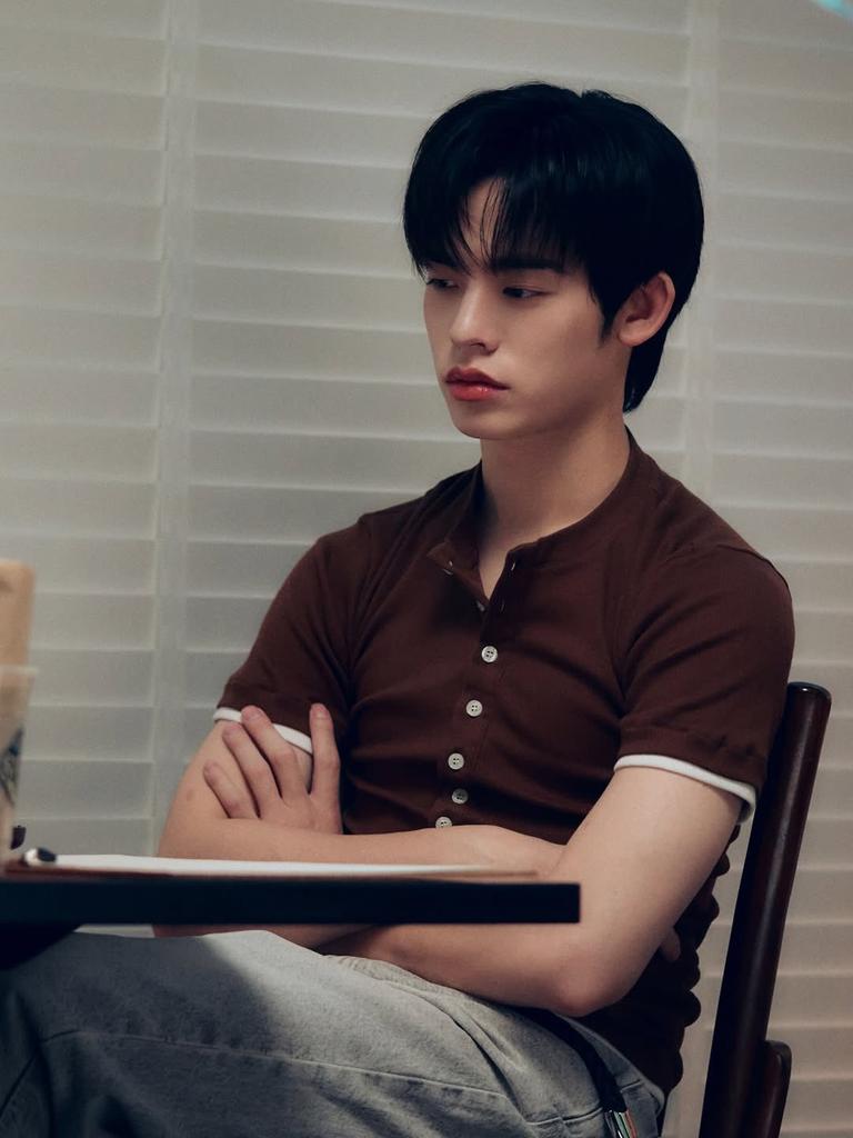 𝖯𝗈𝗋. tweet media