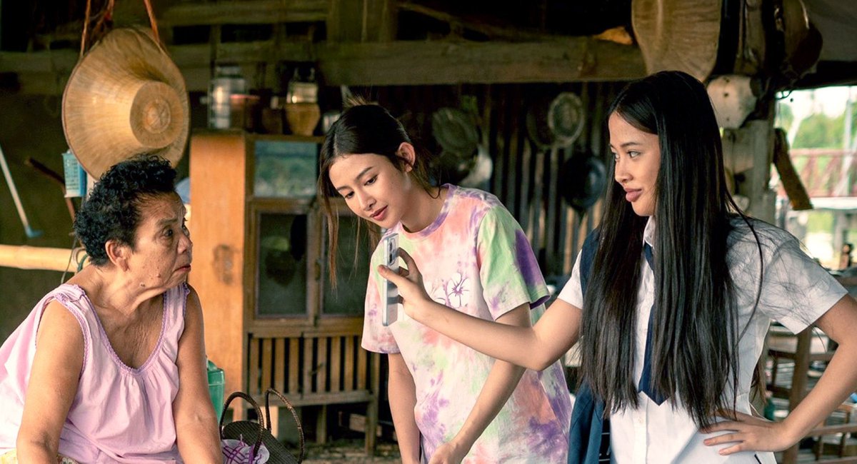 mindchanjira's tweet photo. ใครที่เป็นเดอะแบกของครอบครัวจะเข้าใจ ความรู้สึกของอิหล่าปุ๋ยดี 

อีแหล่แอรี่เกาหลีโอปป้า TRAILER 
#อีแหล่แอรี่เกาหลีโอปป้า
#สแน็กอัจฉรีย์ https://t.co/oeA9dwVUWo