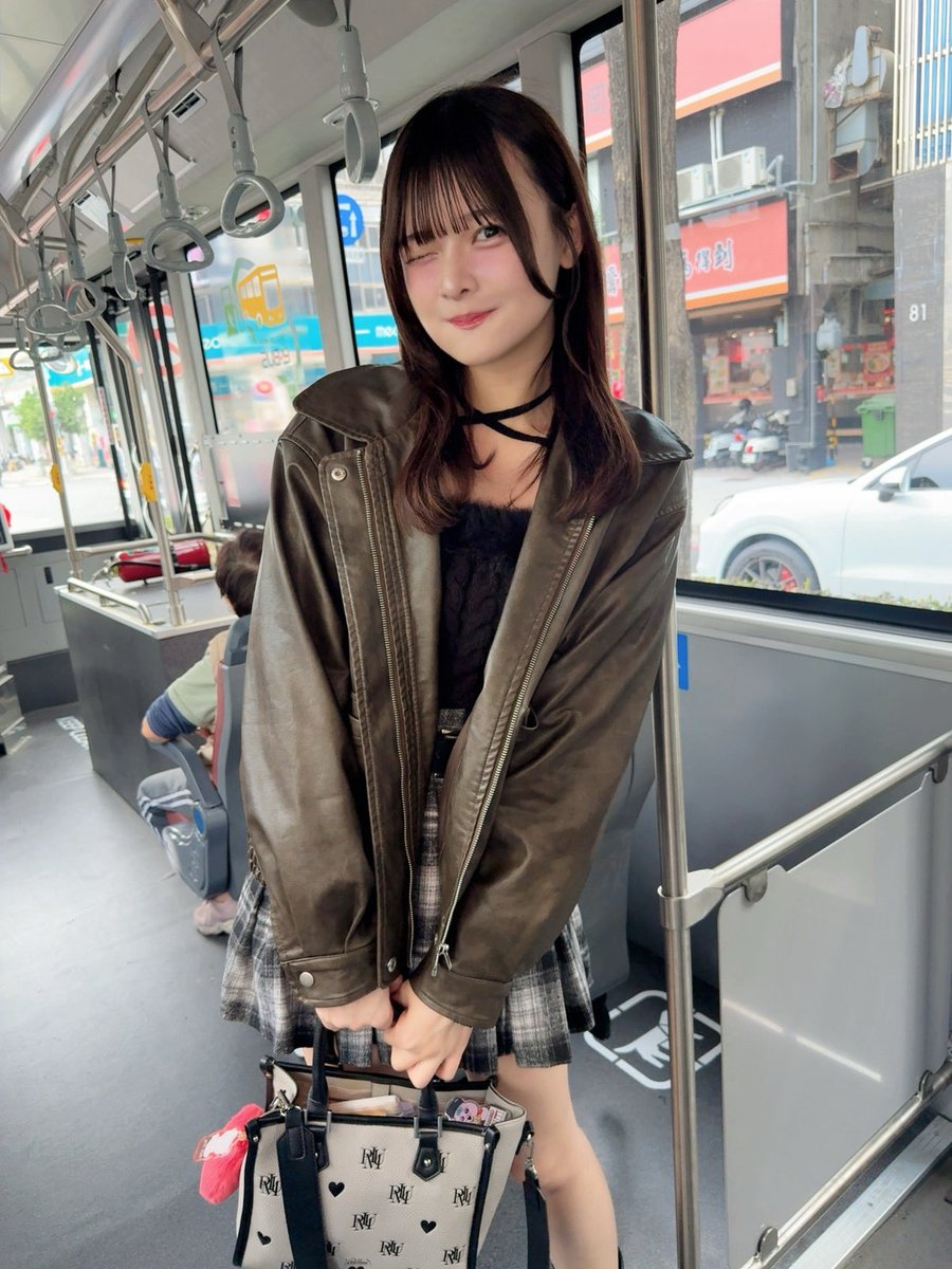 津代舞奈 tweet media