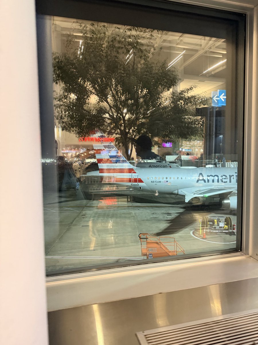 Helaina M Moore tweet media