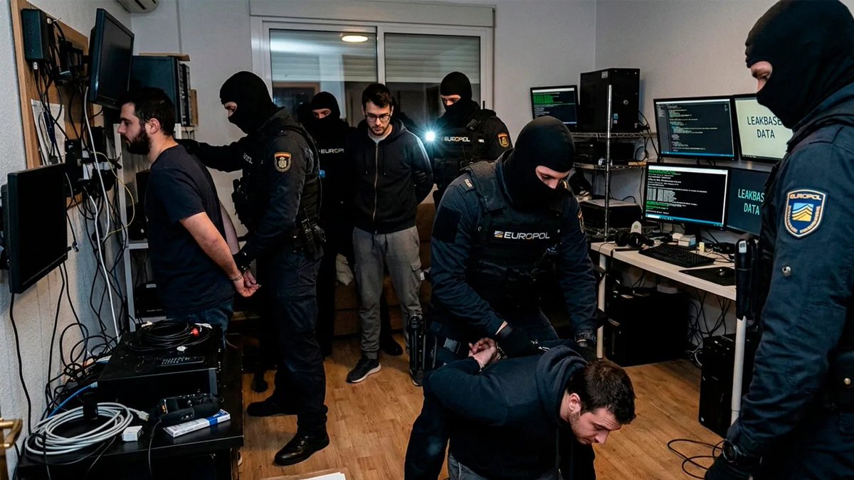 Cae LeakBase en una operación internacional: desmantelan uno de los mayores foros de datos robados adslzone.net/noticias/segur… #Internet #CiberSeguridad #Noticia #Tecnología vía <a href="/adslzone/">ADSLZone</a>