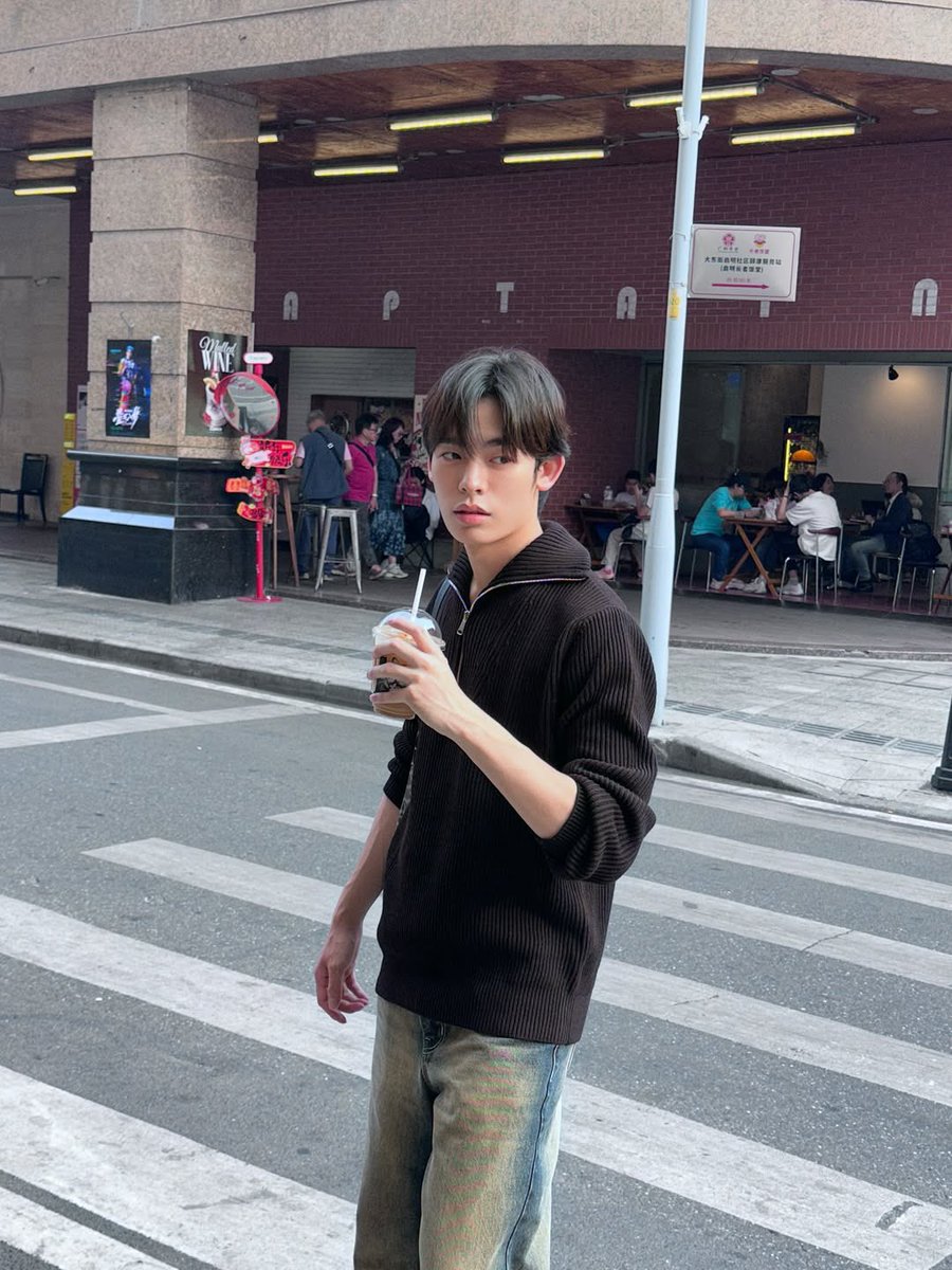 𝖯𝗈𝗋. tweet media