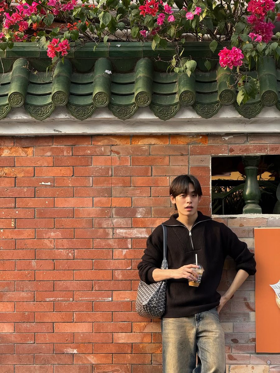 𝖯𝗈𝗋. tweet media