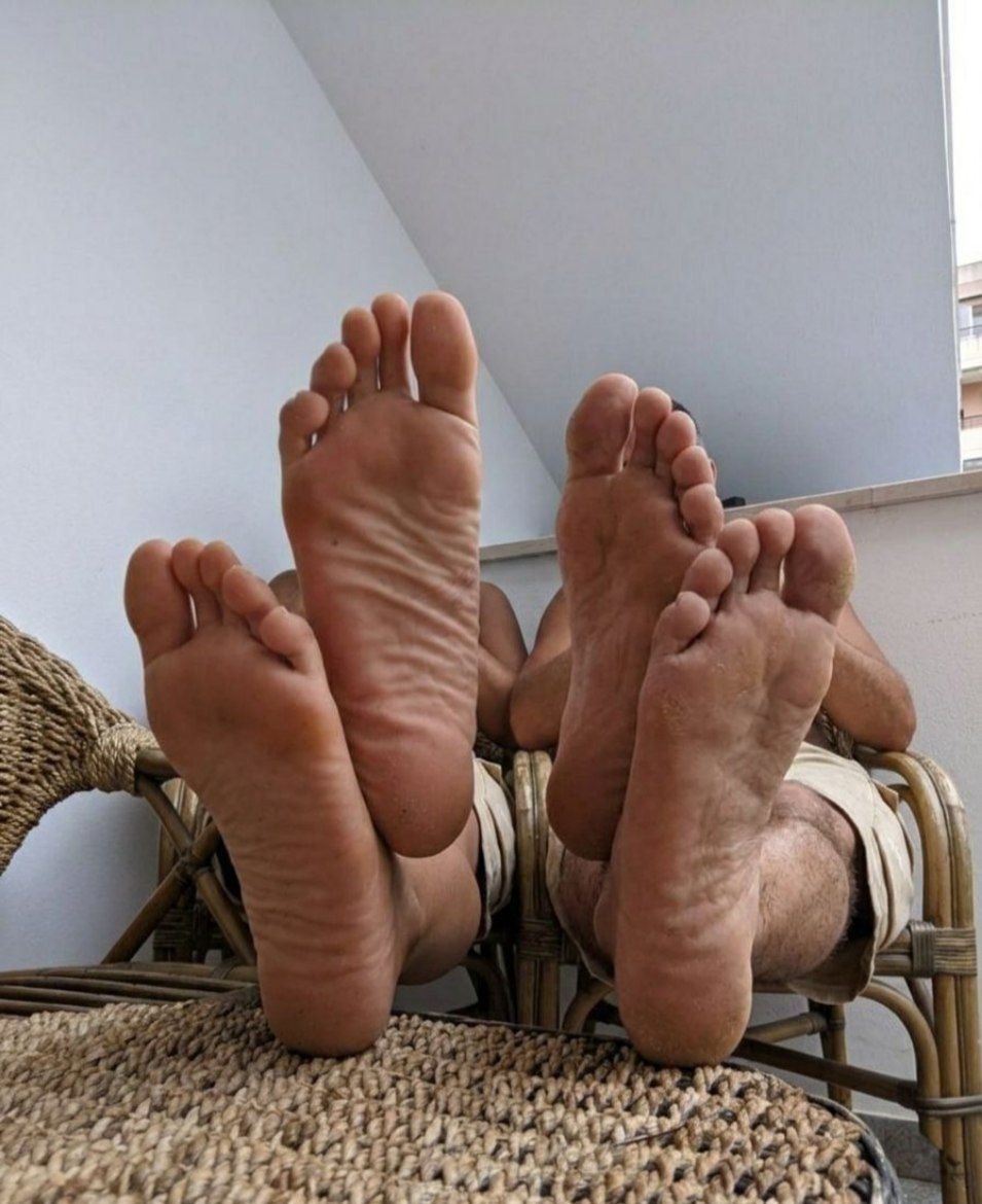 MissElisaQueen's tweet photo. Renditi utile,sborsa. SUPREMA DEA ELISA INSIEME A @MasterSaimon142 ✔️
@falcoRTW @findomitalia @Retwitto_findom @rt_promo2k  @rt_feet @dommes_rt @Guglielmo_rt @FootParadiseRT @CuriousFindomme @rt_feet @Brun0Parent @rt_slavepromo @RT_findommiss  @Guglielmo_rt @royalfemdomm @user385u @rt_find @Fabio19265219 @dev_oted @RetweetAll0