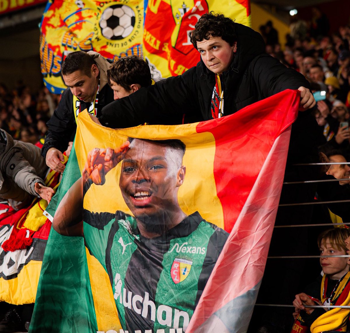 nationfootmali's tweet photo. C’est ton sport ❤️🇲🇱 ! Cette saison, c’est toi le boss de la Ligue 1 française ! https://t.co/kwjYcia9b5