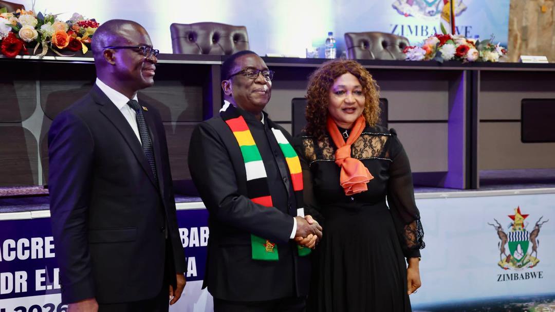 UNFPA_Zimbabwe's tweet photo. @UNFPA_Zimbabwe Rep @MirandaTabifor joined the Heads of Diplomatic Missions and International Organizations accredited to Zimbabwe at the Annual New Year’s Reception hosted by His Excellency,  The President of Zimbabwe, Dr. Emmerson D. Mnangagwa.

In his remarks,the President reaffirmed Zimbabwe’s commitment to strengthening partnerships, promoting investment, scaling up domestic resource mobilisation via new innovative models, advancing development through enhanced multilateral and new cooperation frameworks. 

@UNFPA 🇿🇼 remains committed to supporting the country’s development priorities and strengthening collaboration to improve the lives of women, girls and young people.