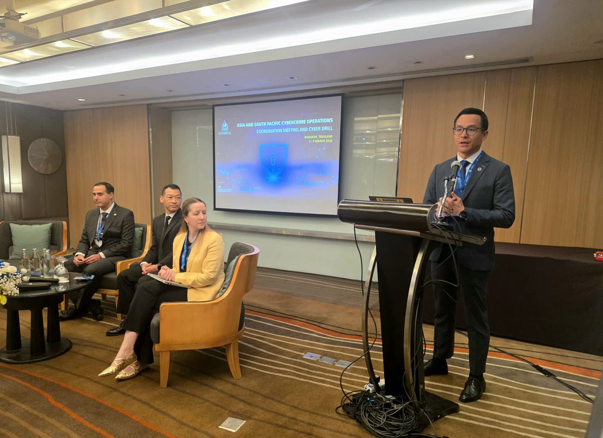 Hong Kong Police Force tweet media