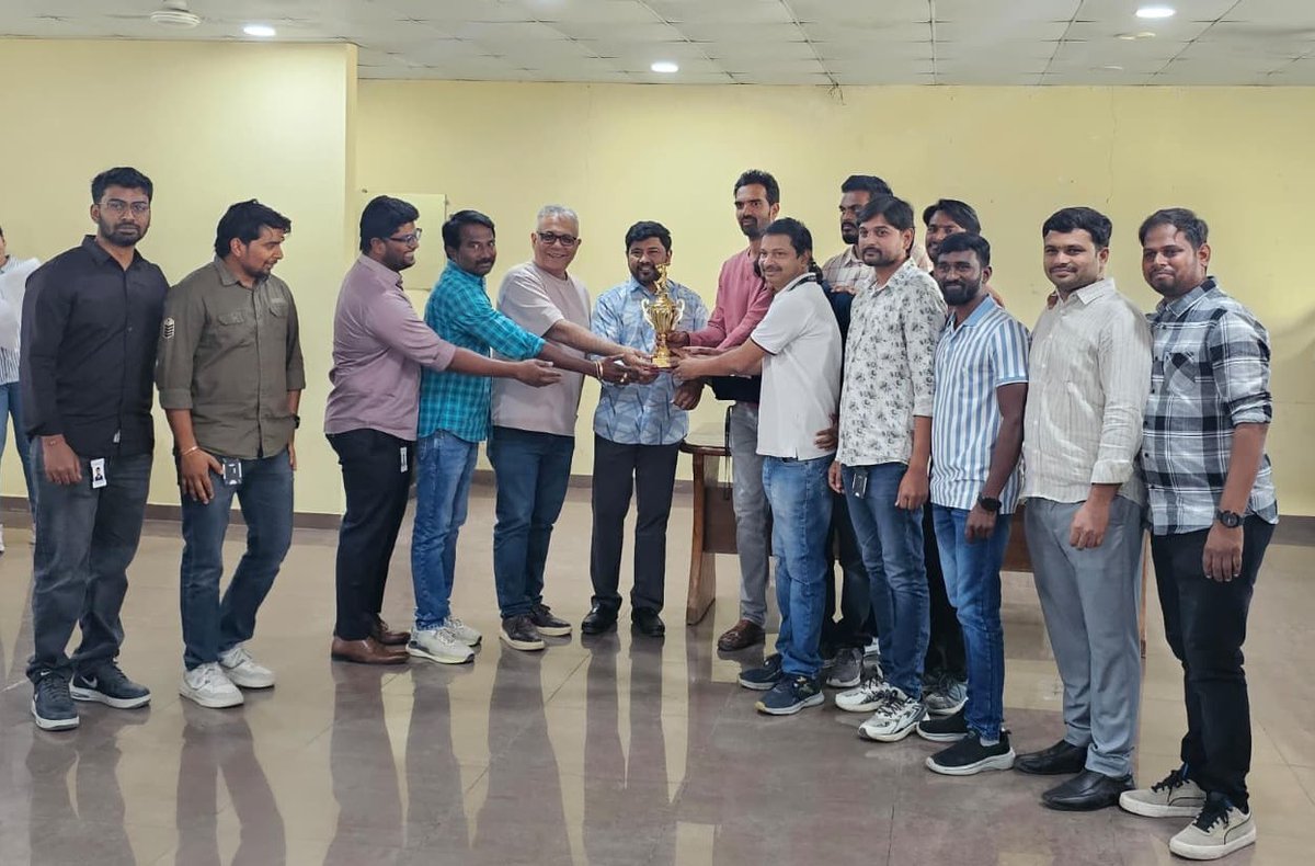 SplashBI tweet media