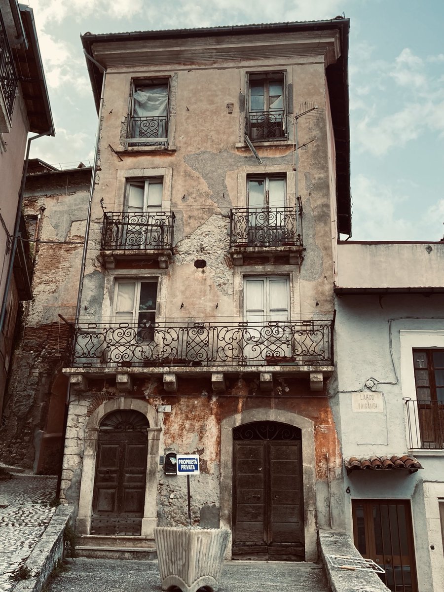 _sam_sa_ra's tweet image. #Friday

📸 #silence