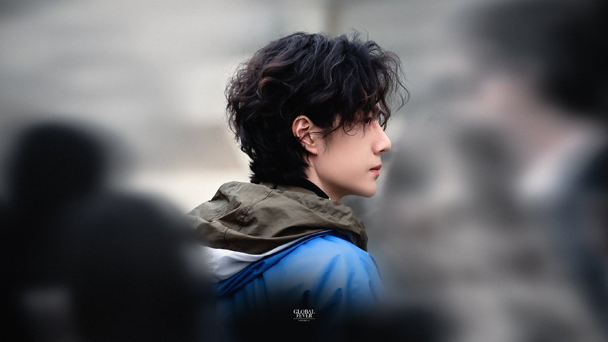 tubzlips's tweet photo. ชอบ mood ของรูปบ้านโกลบอลมาก ทำเป็นโปสเตอร์ซีรีส์ได้เลยนะ https://t.co/8EiZb6h5kZ