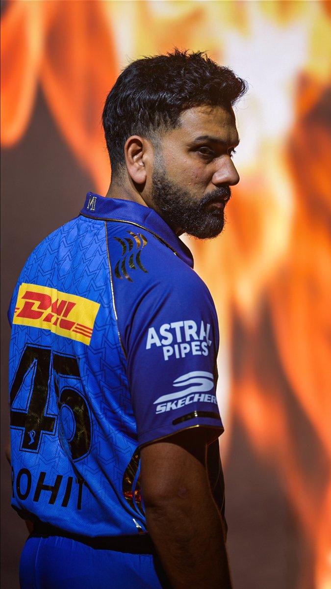 mipaltan's tweet photo. Wallpaper set karke screenshot share karna 💙 https://t.co/VNdqnGStfu