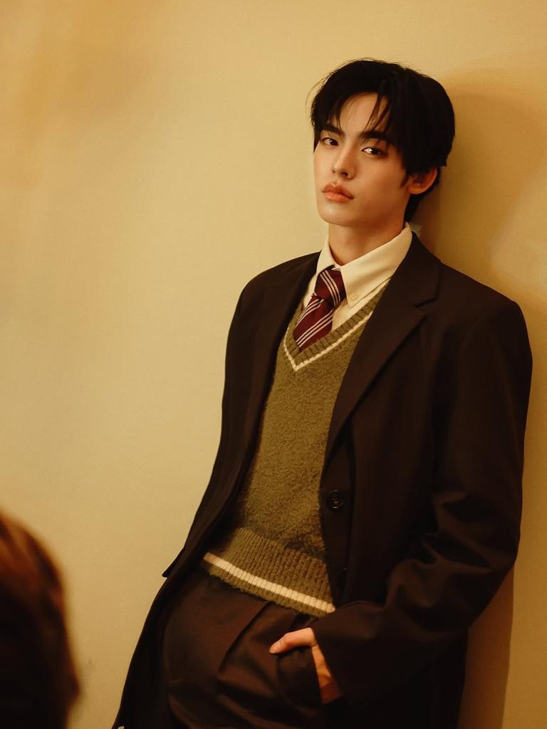 𝖯𝗈𝗋. tweet media