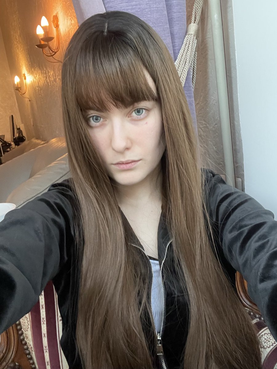 GrivDora's tweet photo. Зато вон как волосы могут отрасти за такой короткий срок… https://t.co/BImPm58IGm
