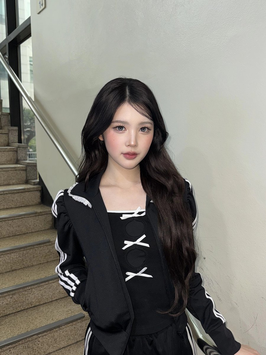 HEARTS2HEARTS BASE tweet media