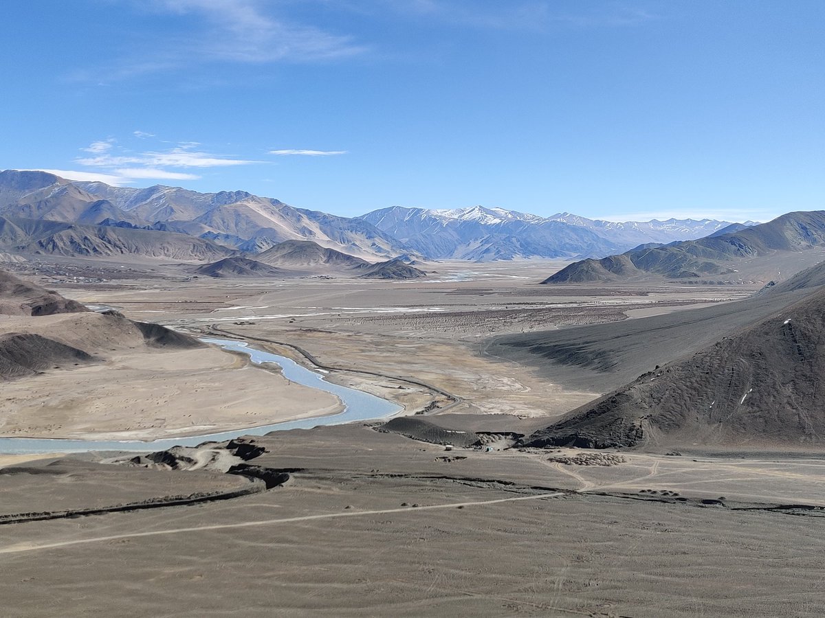 samwham6's tweet photo. I went hiking in the day to a mountain peak with no tracks, at all. The only tracks were goat, ibex tracks. And with the gradient being super steep at 16000 feet, one bad step was a deathwish. I survived. Did more than 16500 steps & burnt more than 2000 calories. A hike worth it. https://t.co/HD2DDMKdzY