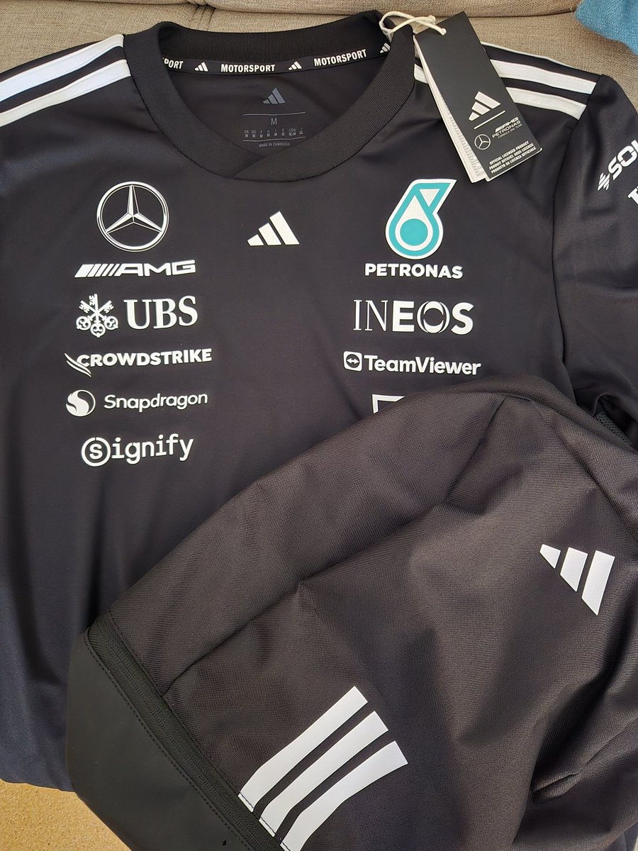 Manu Chamorro tweet media