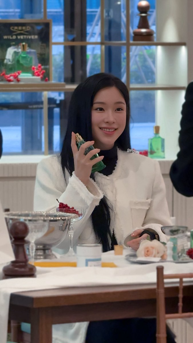 260306 Creed pop up 

#Gahyun #가현
#드림캐쳐 #Dreamcatcher