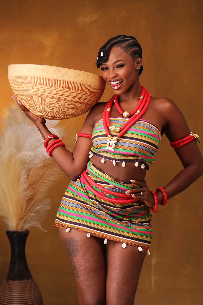 Adjoa Tee🌸 tweet media