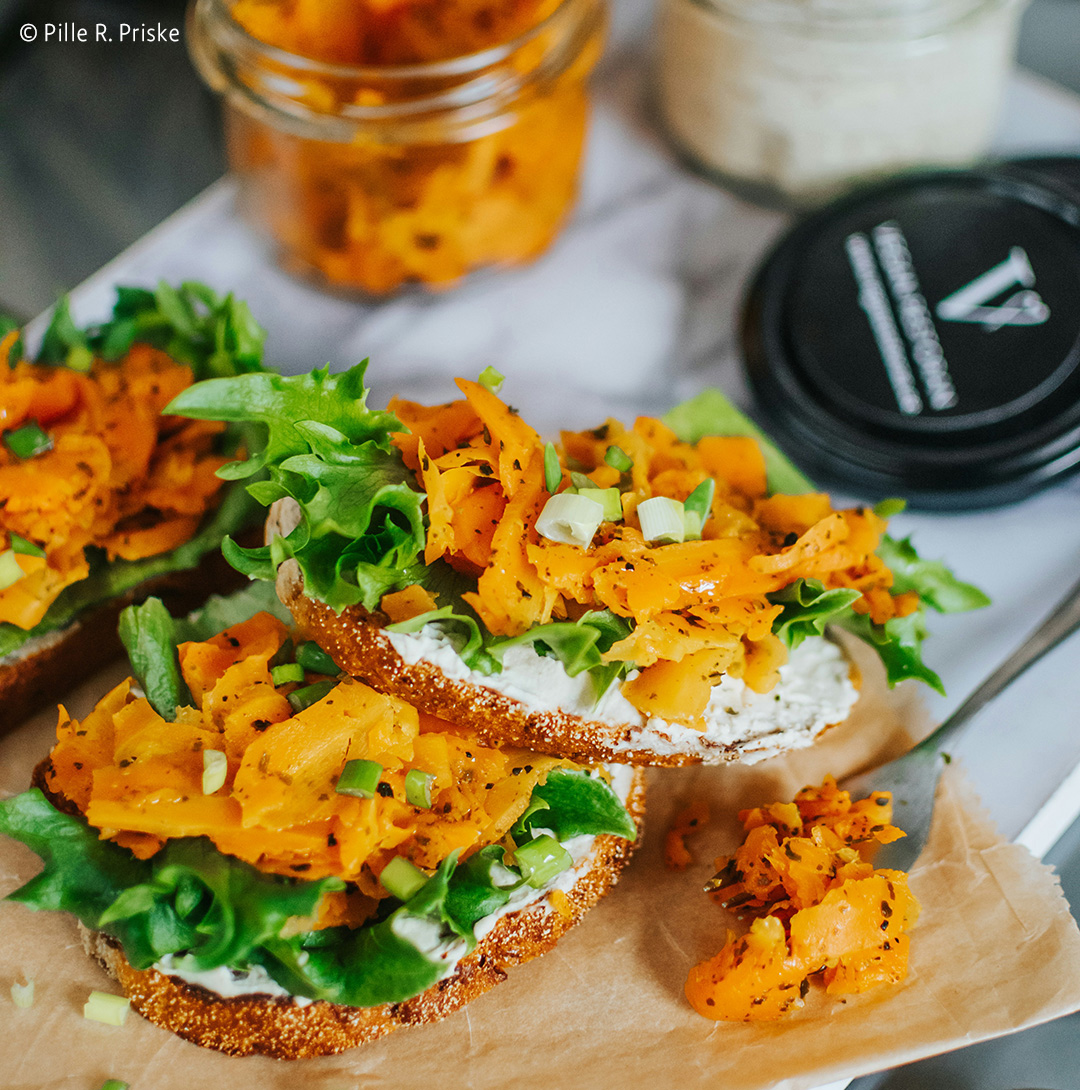 AnimalLawEurope's tweet image. 🍔 “Burger” &amp;amp; “sausage” can still be used for #plantbased foods – but not 31 other terms including “chicken,” “beef,” “steak,” “pork,” “breast,” or “drumstick.”

❓Will this hinder the accessibility of sustainable food, &amp;amp; empower industrial animal farming to continue to prevail?