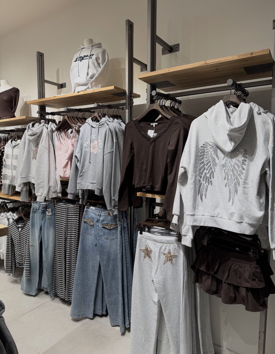 koreanstoreice's tweet image. รับหิ้ว พรีออเดอร์ Subdued
✅มัดจำได้
📮ค่าส่งeco40/ems60
💌สั่งซื้อDM

#subduedthailand #subdued #รับหิ้วsubdued #brandymelville #รับหิ้วจีน #พรีออเดอร์จีน #พรีออเดอร์ญี่ปุ่น #รับหิ้วญี่ปุ่น