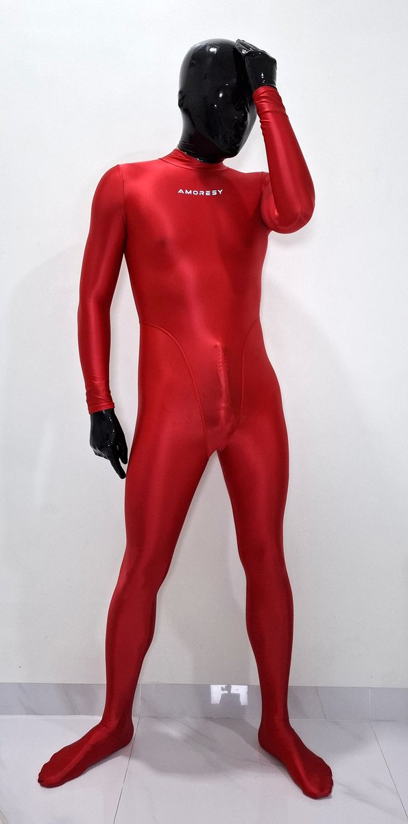 John_valcrist's tweet photo. #tight #tights #tightlover #tightlovers #tightleggings #tightgear #tightgearguys #tightgearfetish #supertight #smooth #shiny #shining #sexy #sexyguy #hot #hotguy #jvalcrist https://t.co/rTs4a5giA9