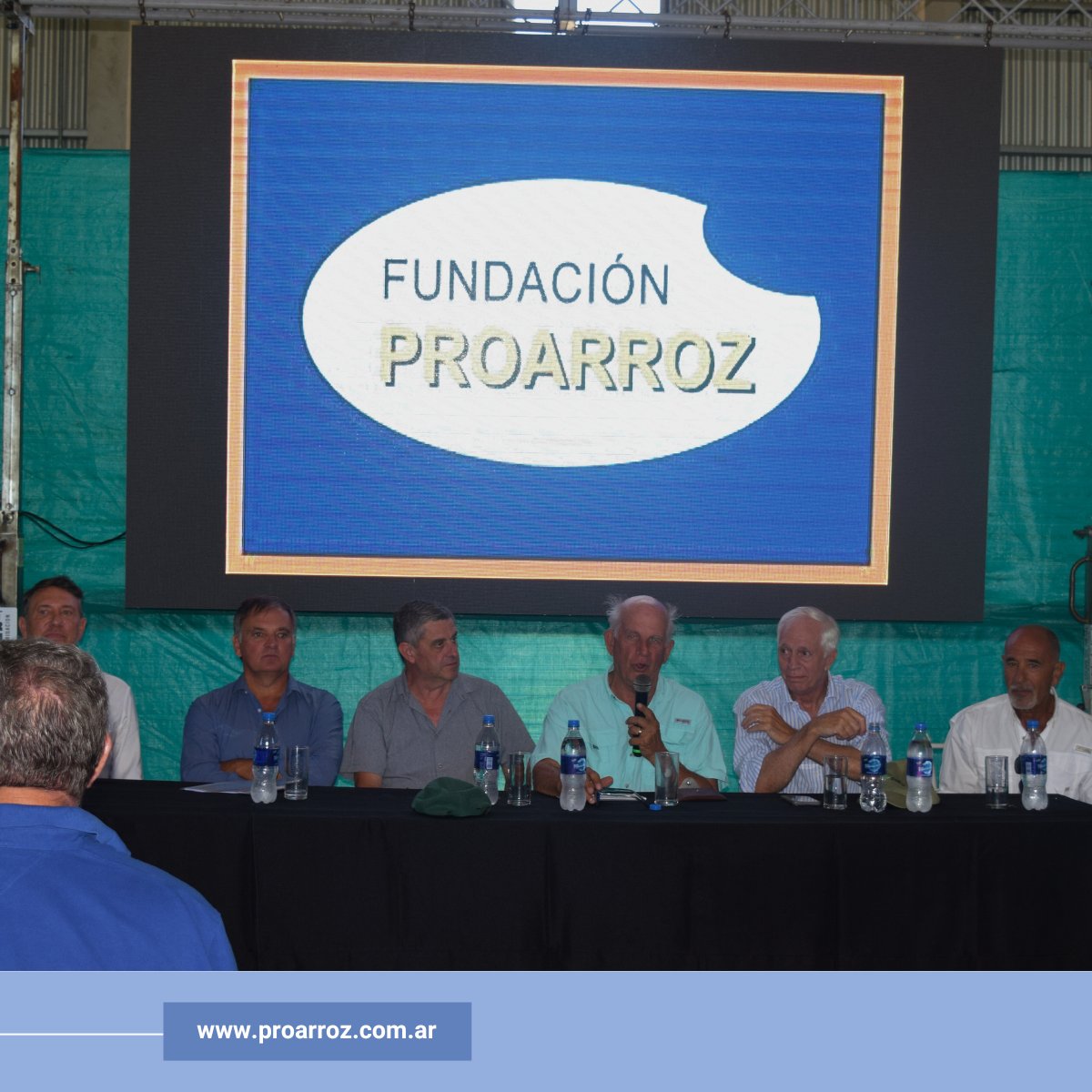 Fund_Proarroz's tweet photo. El pasado 26 de febrero logramos un nuevo récord de asistencia en nuestro Día de Campo de Arroz. Más de 230 participantes de Argentina y países vecinos nos acompañaron en una jornada con muchas novedades. ¡Gracias! El crecimiento del sector no se detiene cuando trabajamos juntos. https://t.co/QkTkTQgz5L