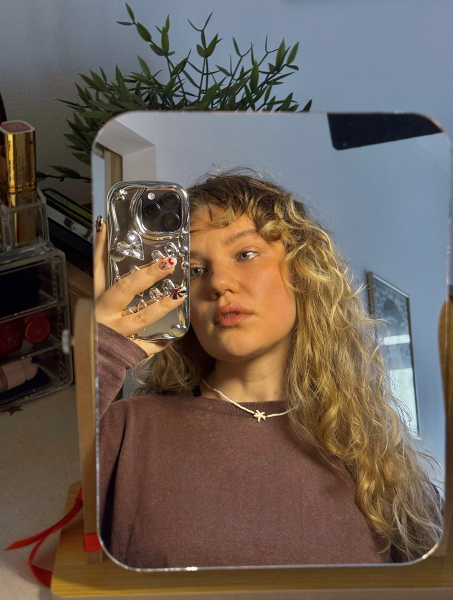 Васильева tweet media