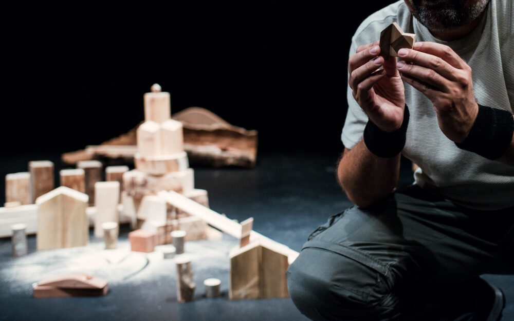 Sala Cuarta Pared tweet media