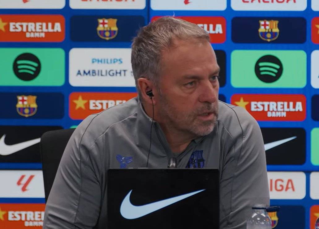 🚨🎙️| Hansi Flick: “When I watch Xavi Espart play (in training), I like his confidence on the ba...