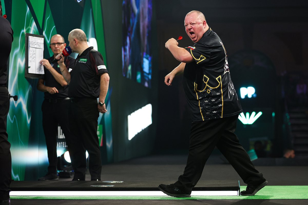 PDC Darts tweet media