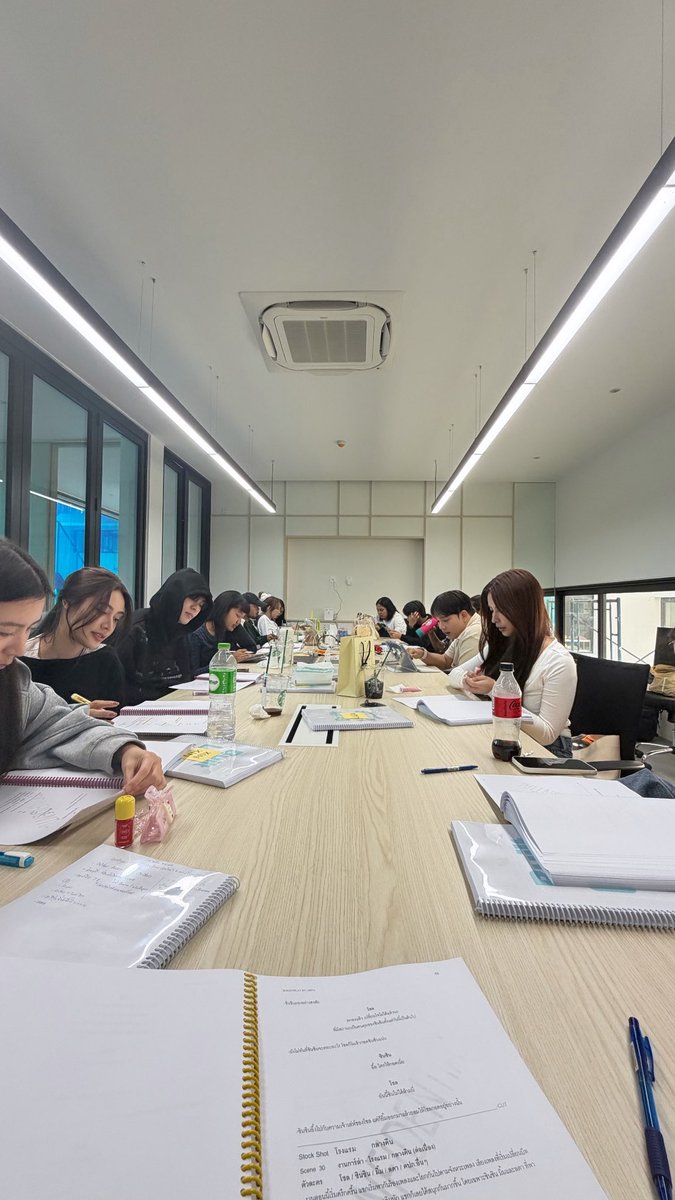 Read-through กันทั้งวันแล้ว ใกล้เปิดกล้องเรื่องเต็มจริงๆแล้วค้าบบ ฮือออ ดีใจ  #BuiltinloveSeries