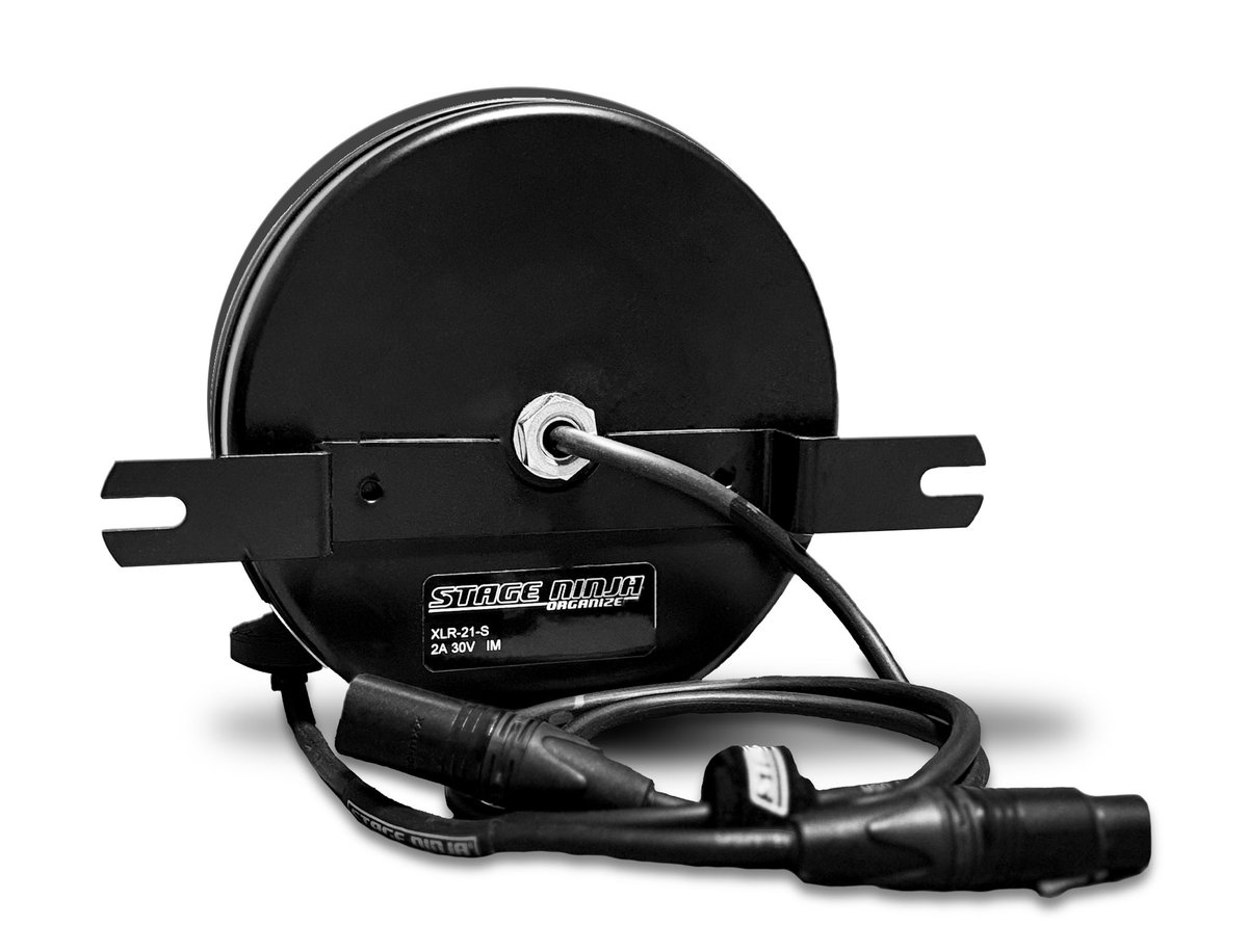 StageNinjaGear's tweet image. XLR-21-S retractable mic cable reel by Stage Ninja.

21 feet of clean XLR for stages, studios, and production spaces.

Pull what you need. Retract the rest.

See it in action at StageNinja.com

#StageNinja #XLR #RetractableCable #ProAudio #LiveSound