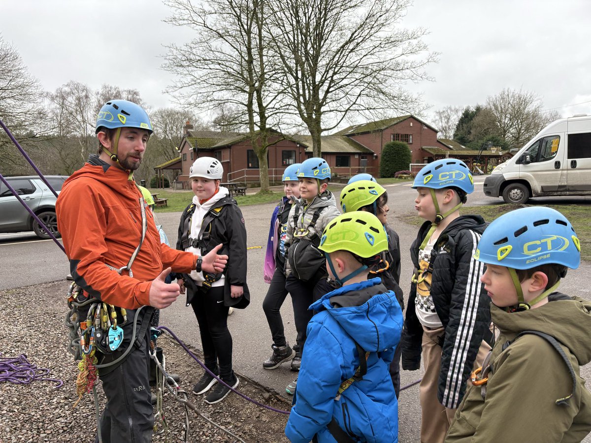 HighLeghPrimary tweet media