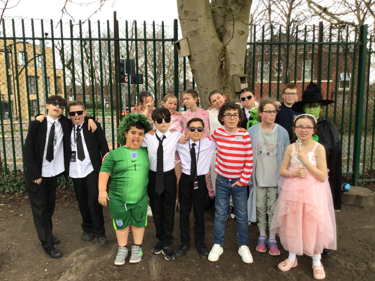 St Edwards Class 4 tweet media